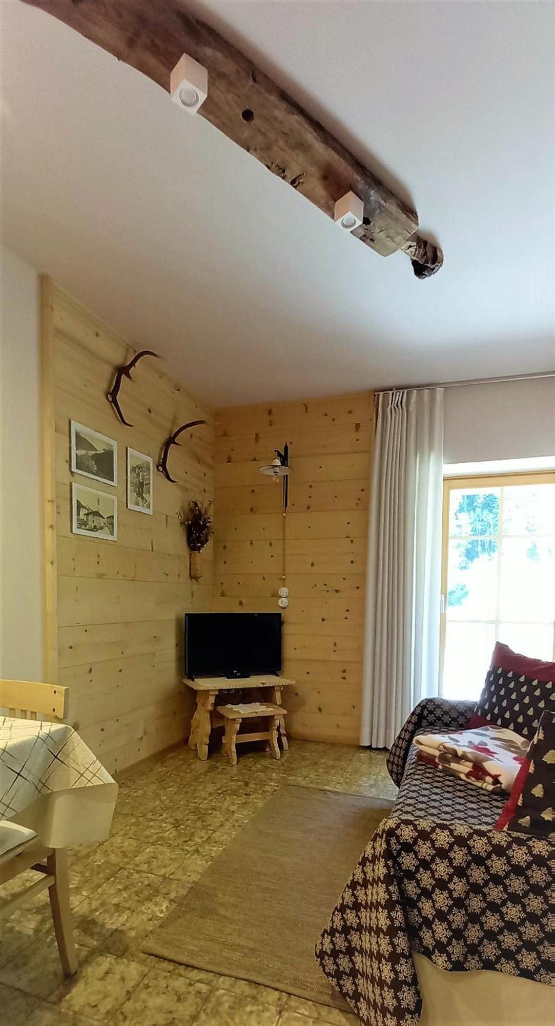 Casa Zebrusius - Zebrusius'S App Apartment Valfurva Bagian luar foto